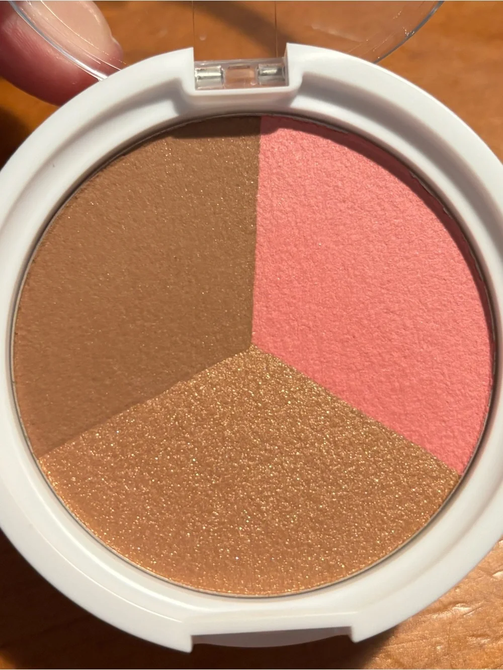 OFRA California Dream Triangle Makeup Compact